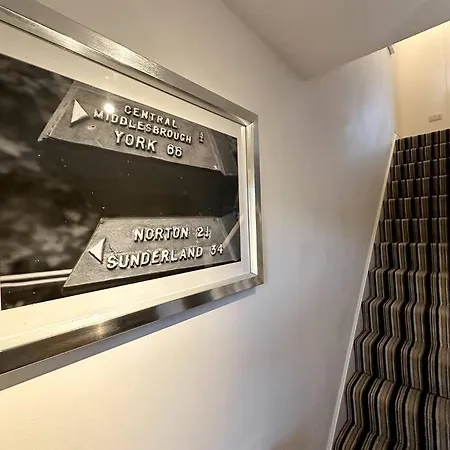 No.2 By Blue Skies 蒂诗上的索纳比