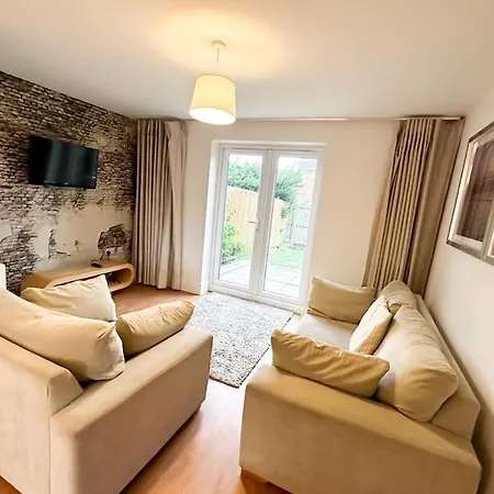 No.2 By Blue Skies 度假居 *